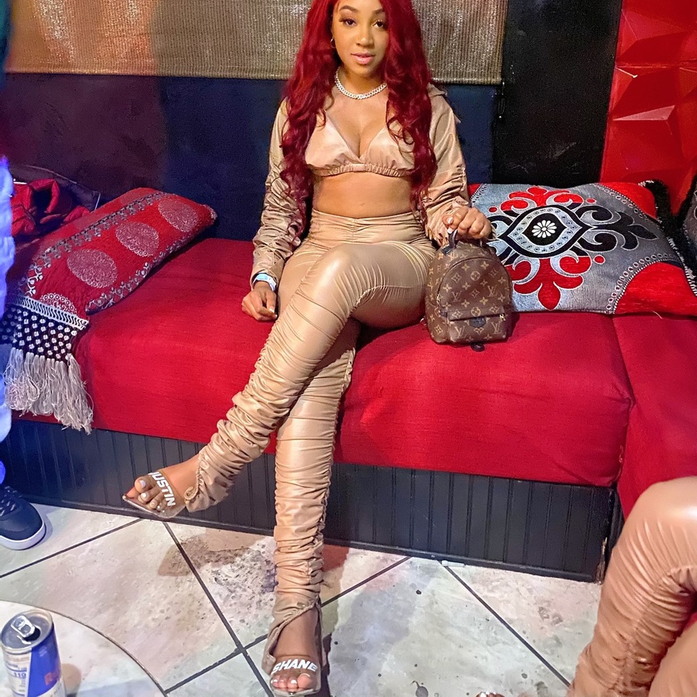 Nude pants set